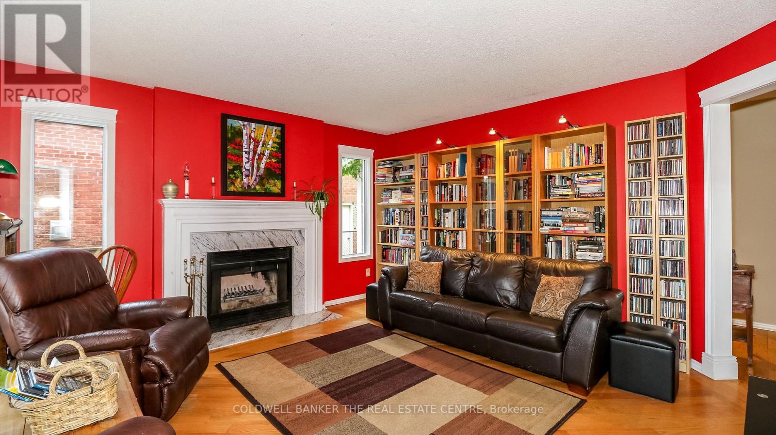 Photo 15 of 12 Gordon Court, Barrie ON