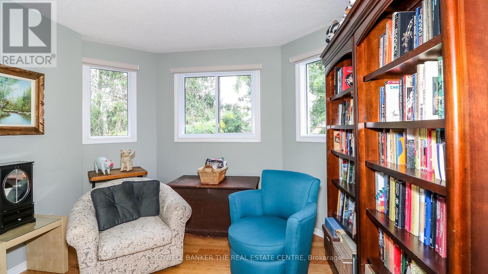 Photo 49 of 12 Gordon Court, Barrie ON