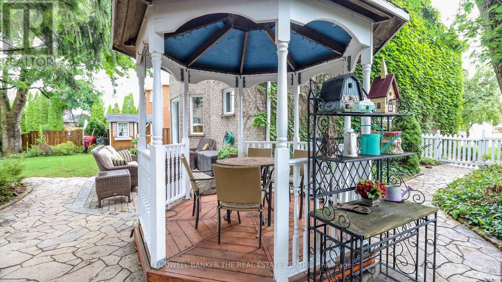 Photo 36 of 12 Gordon Court, Barrie ON
