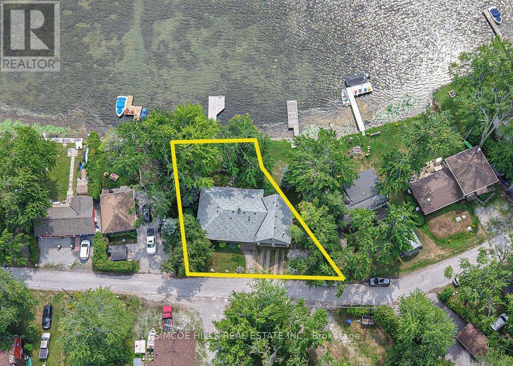 Photo 4 of 4283 Plum Point Road, Ramara ON