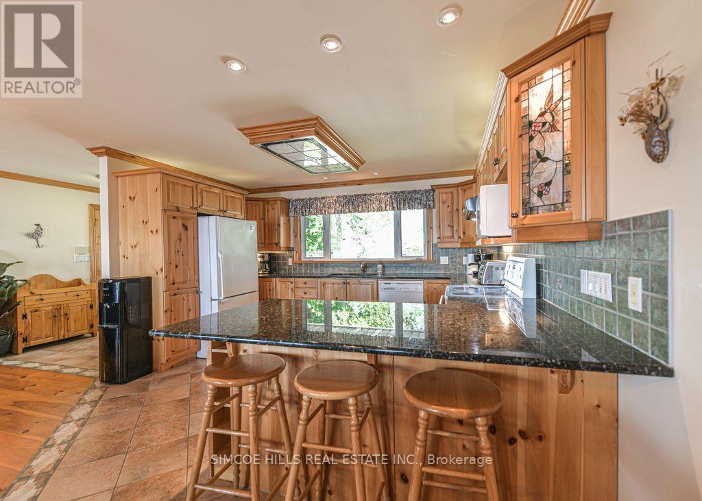 Photo 8 of 4283 Plum Point Road, Ramara ON