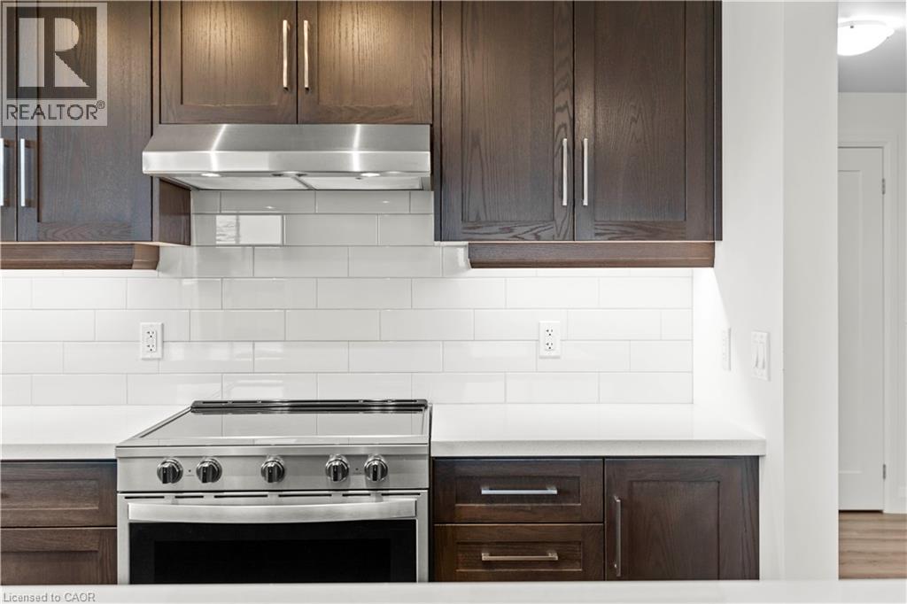 Photo 18 of 30 Hamilton Street S Unit 703, Waterdown ON