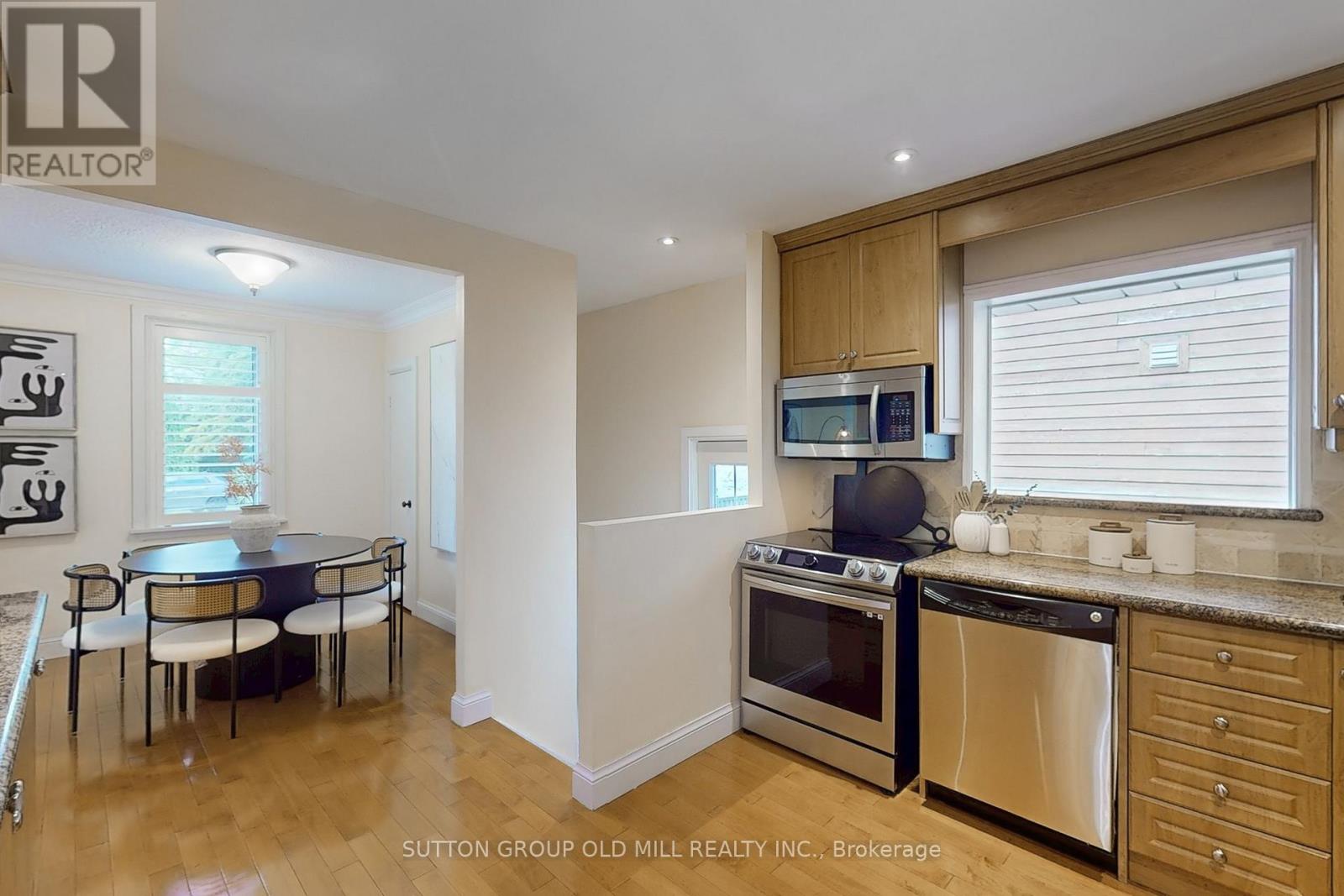 Photo 13 of 83 Allanbrooke Drive, Toronto ON