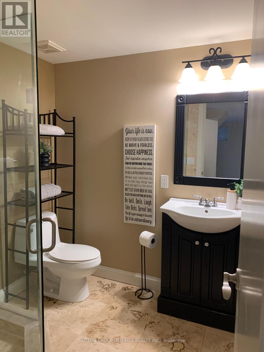 Photo 28 of 83 Allanbrooke Drive, Toronto ON