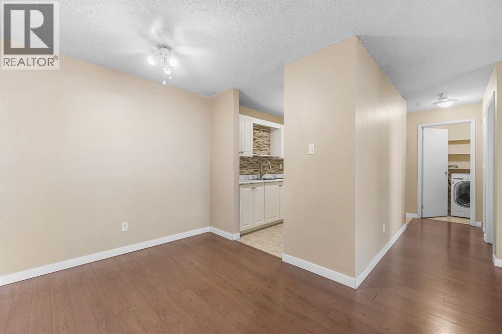 Single Family House for Sale in   McHugh Court NE Mayland Heights Calgary 