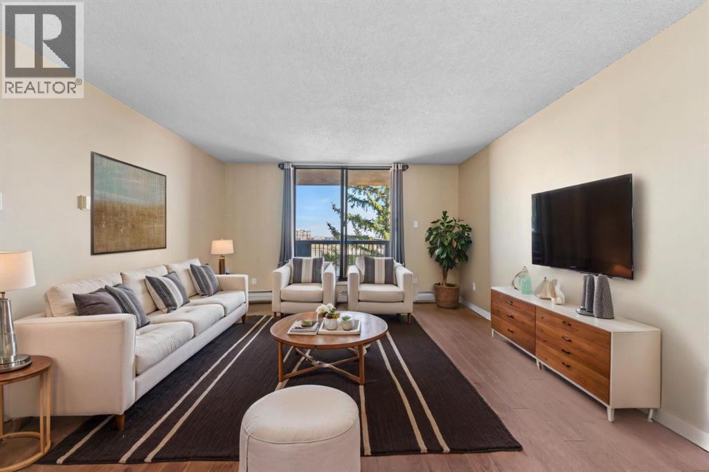 Single Family House for Sale in   McHugh Court NE Mayland Heights Calgary 