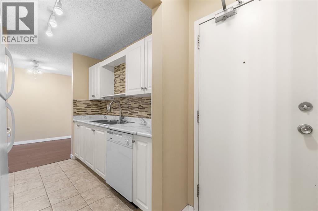 Single Family House for Sale in   McHugh Court NE Mayland Heights Calgary 