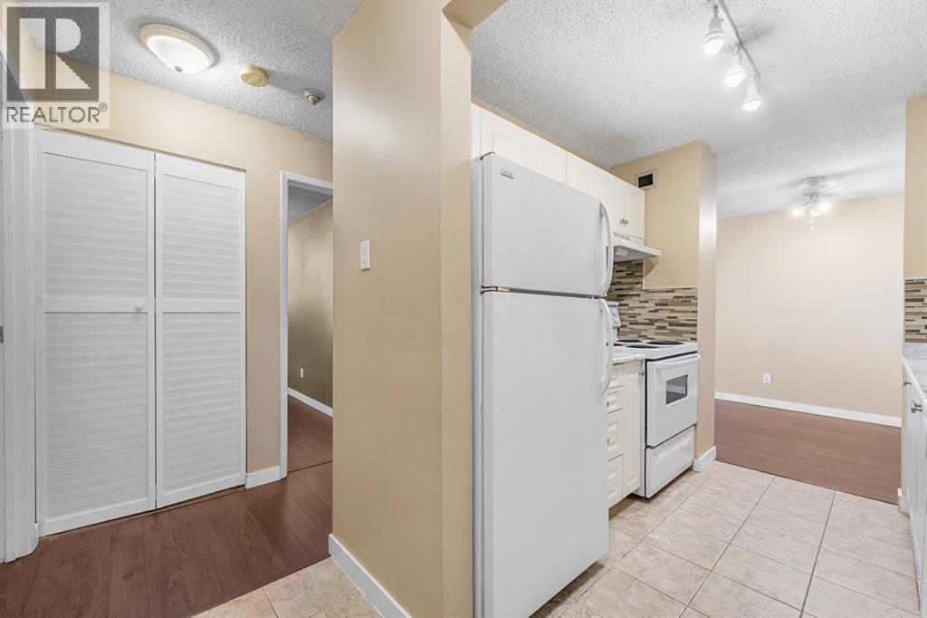 Single Family House for Sale in   McHugh Court NE Mayland Heights Calgary 
