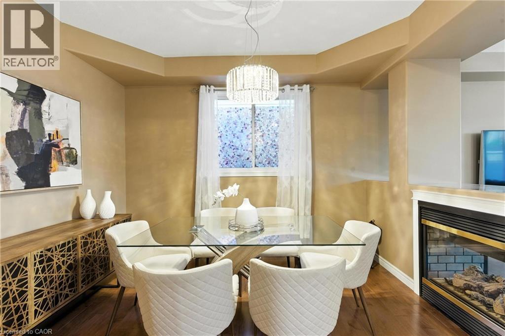 Photo 5 of 114 Armour Crescent, Hamilton ON