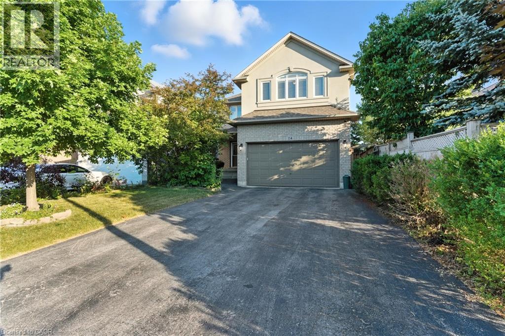 Photo 38 of 114 Armour Crescent, Hamilton ON