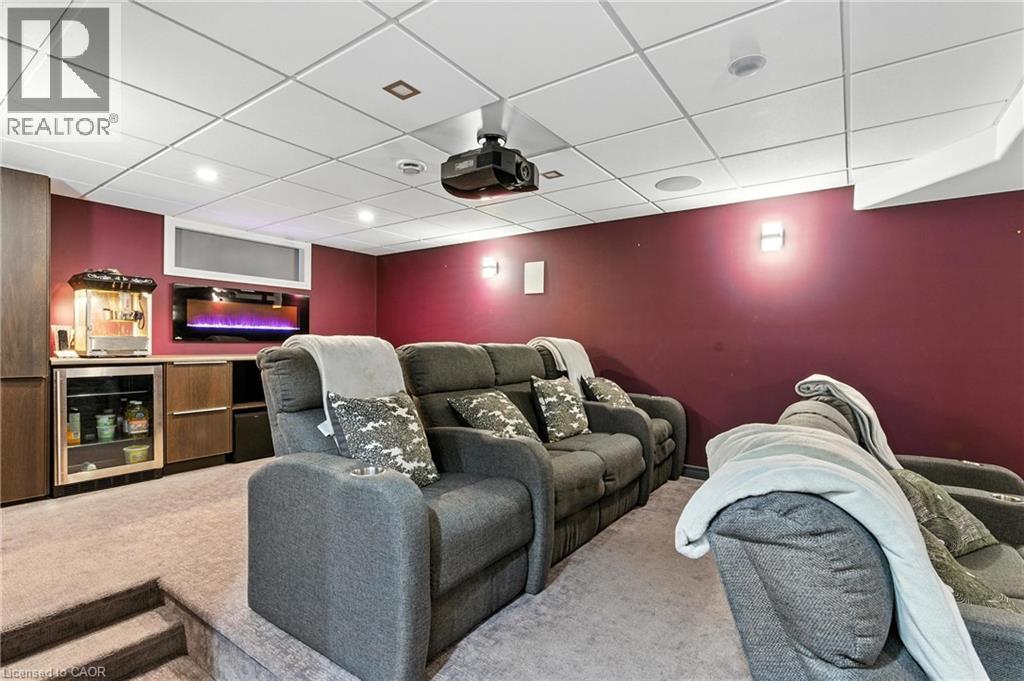 Photo 21 of 114 Armour Crescent, Hamilton ON