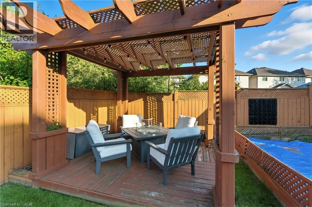 Photo 31 of 114 Armour Crescent, Hamilton ON
