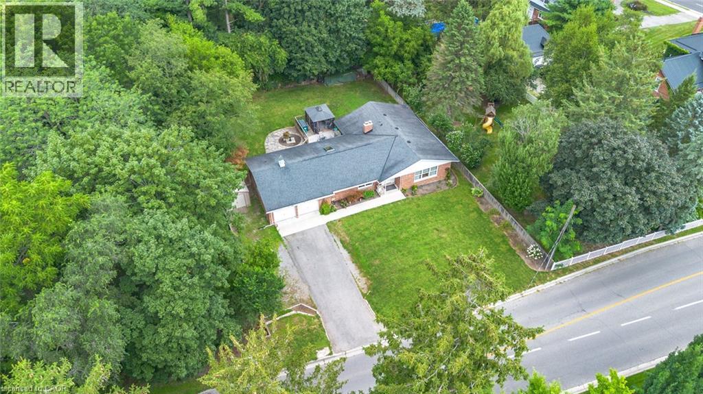 Photo 4 of 15 Evergreen Hill Road, Simcoe ON