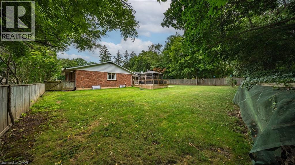 Photo 38 of 15 Evergreen Hill Road, Simcoe ON