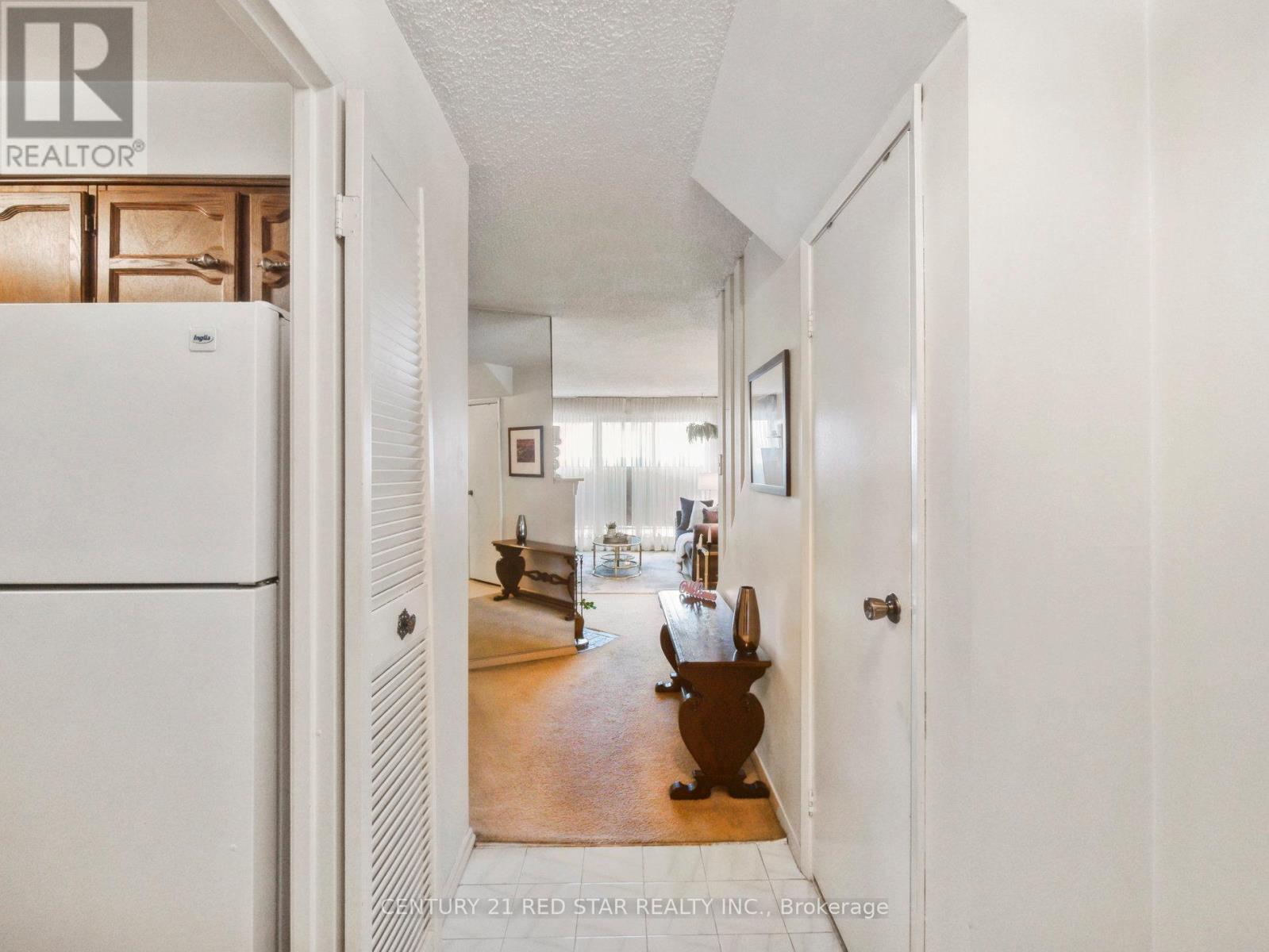 Photo 5 of 332 4001 Don Mills Road, Toronto ON