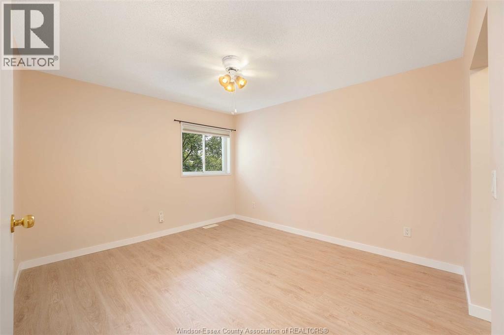Photo 17 of 40 Adams Lane Unit 410, Lasalle ON