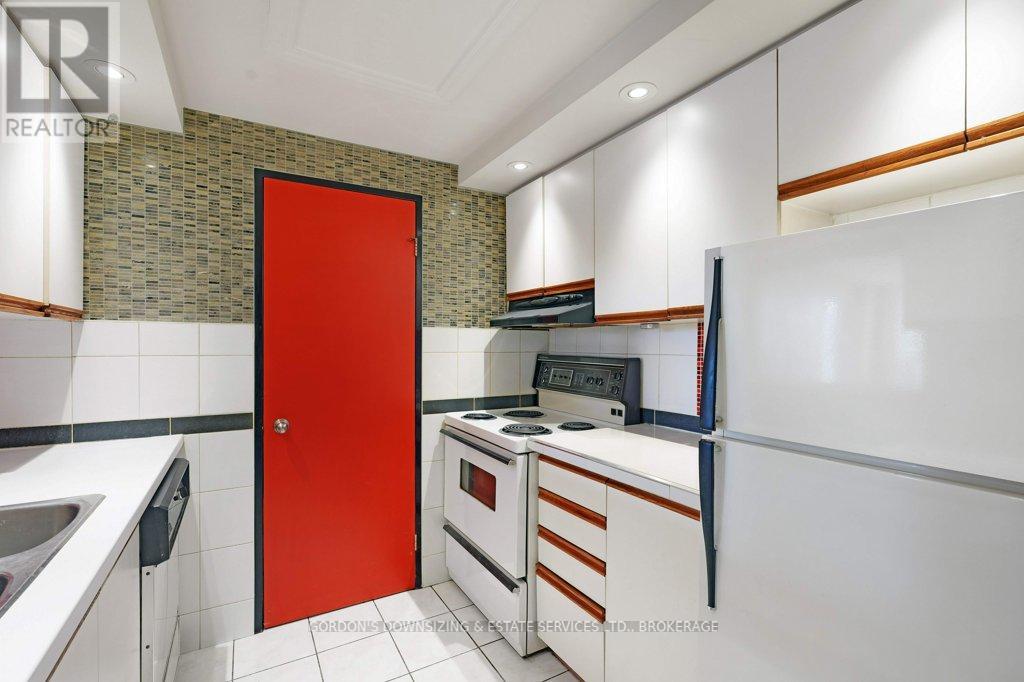 Photo 21 of 411 35 Holland Avenue, Ottawa ON