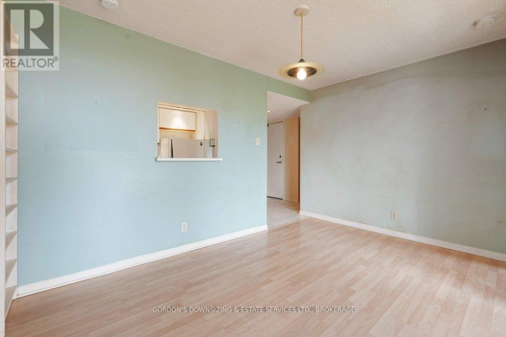 Photo 27 of 411 35 Holland Avenue, Ottawa ON