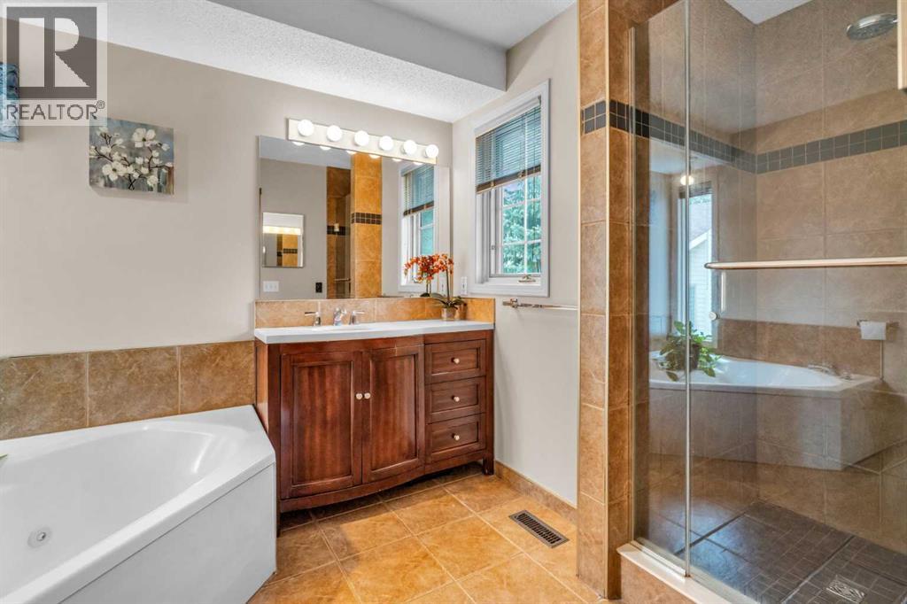 Photo 20 of 183 Macewan Ridge Close Nw, Calgary AB