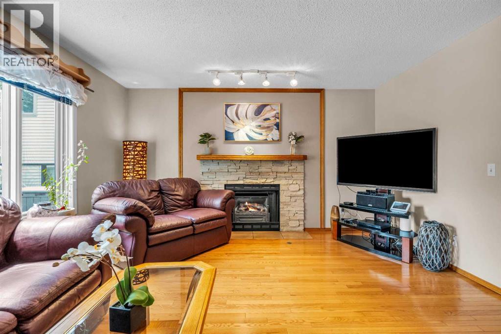 Photo 15 of 183 Macewan Ridge Close Nw, Calgary AB