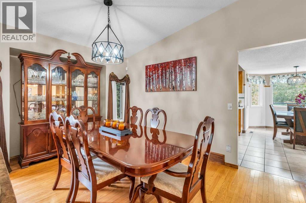 Photo 5 of 183 Macewan Ridge Close Nw, Calgary AB