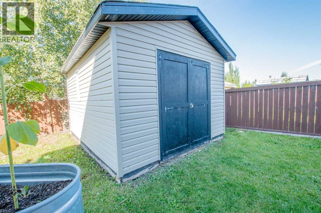 Photo 5 of 6602 89 Street, Grande Prairie AB