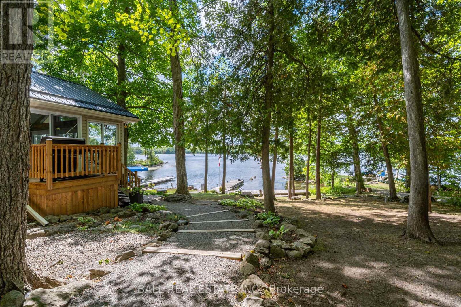 Photo 35 of 27 Maplewood Court, Trent Lakes ON
