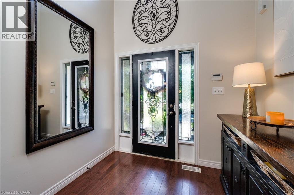 Photo 30 of 274 Springvalley Crescent, Hamilton ON