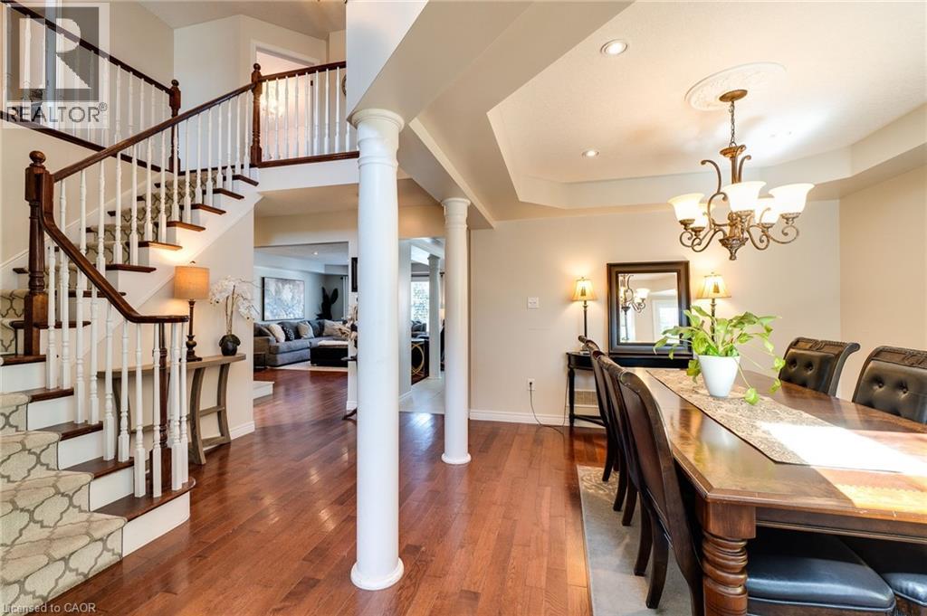 Photo 8 of 274 Springvalley Crescent, Hamilton ON