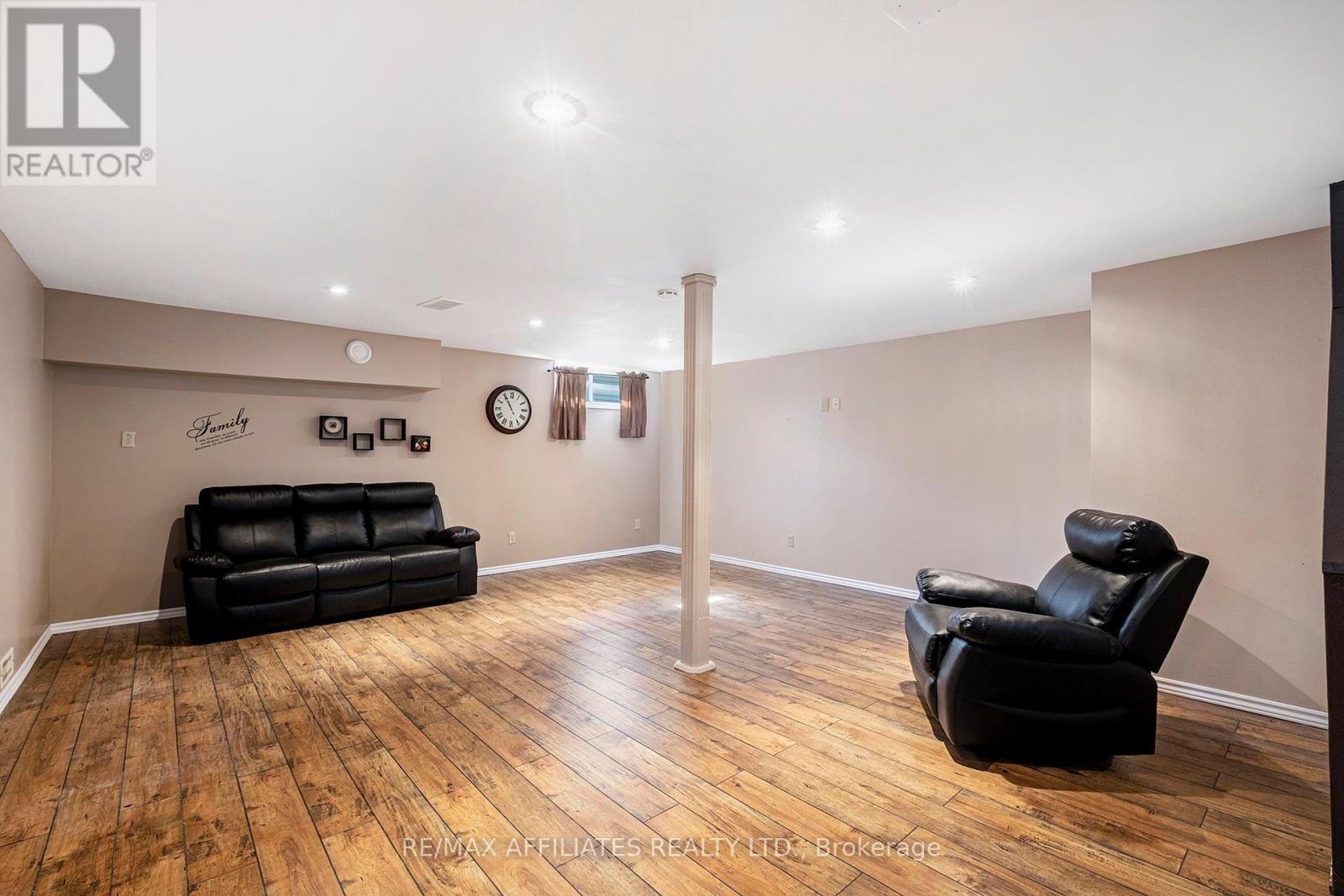Photo 11 of 151 Ottawa Street, The Nation ON