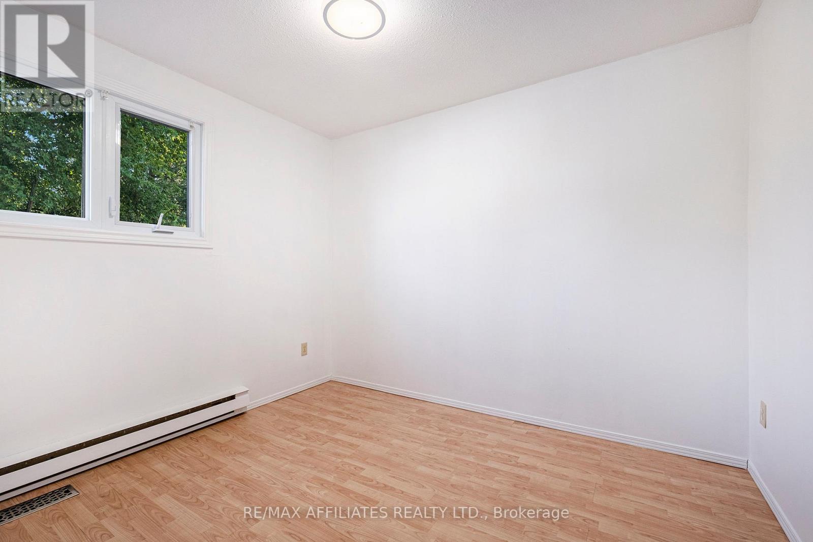 Photo 4 of 151 Ottawa Street, The Nation ON