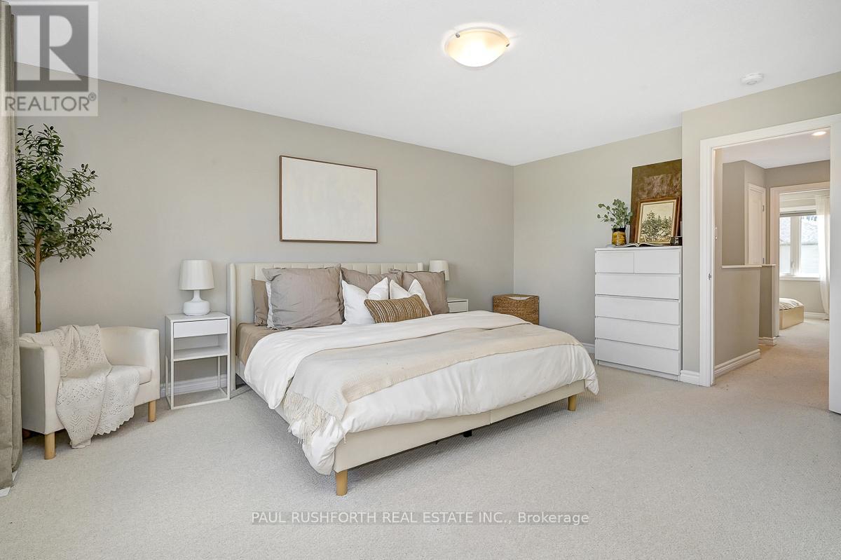 Photo 23 of 104 Livorno Court, Ottawa ON