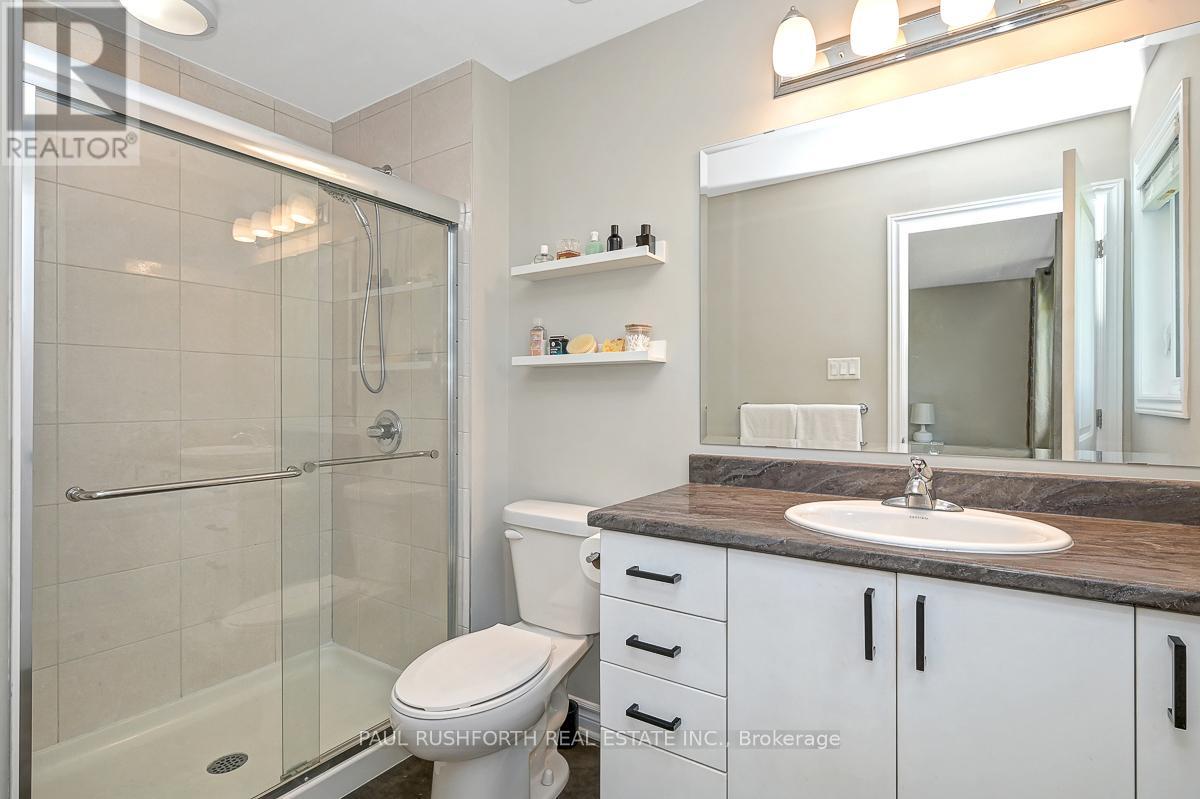 Photo 13 of 104 Livorno Court, Ottawa ON