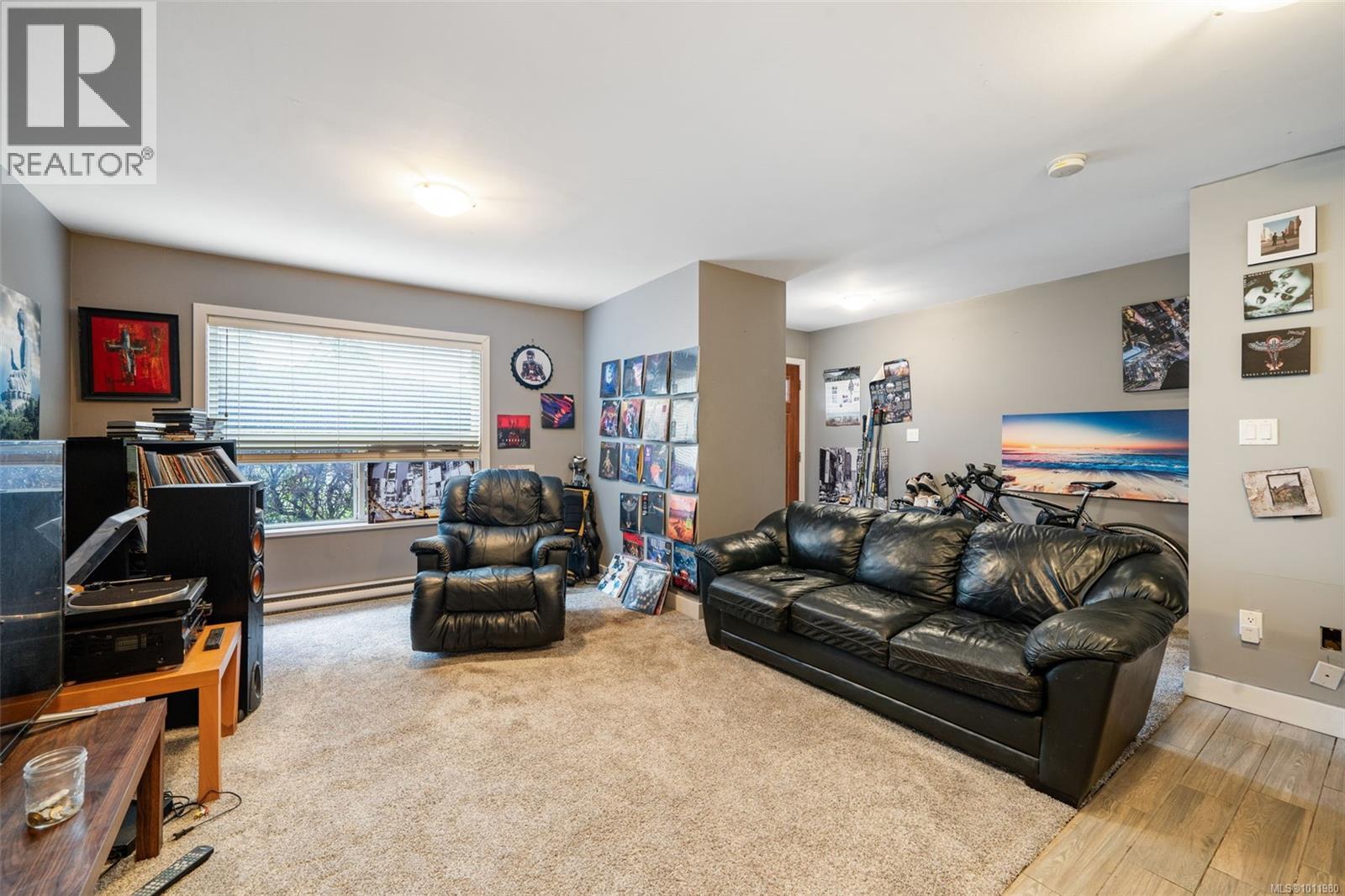 Photo 23 of 860 Brock Ave, Langford BC