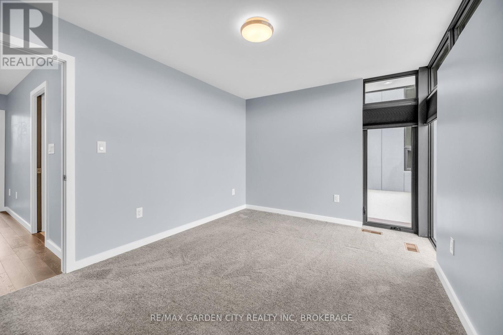 Photo 22 of 12 1 2 Beamer Court, Thorold ON