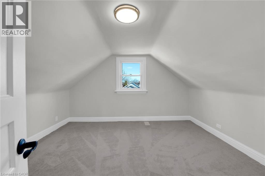 Photo 5 of 70 Robins Avenue, Hamilton ON