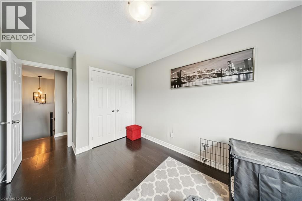Photo 38 of 22 Madonna Drive, Hamilton ON