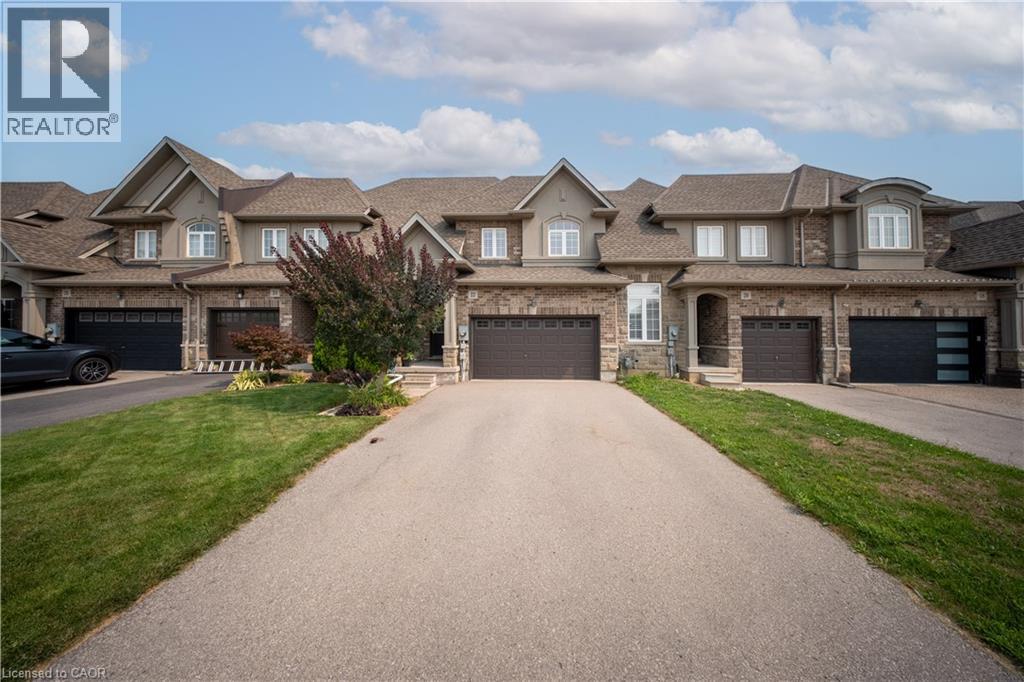 Photo 19 of 22 Madonna Drive, Hamilton ON