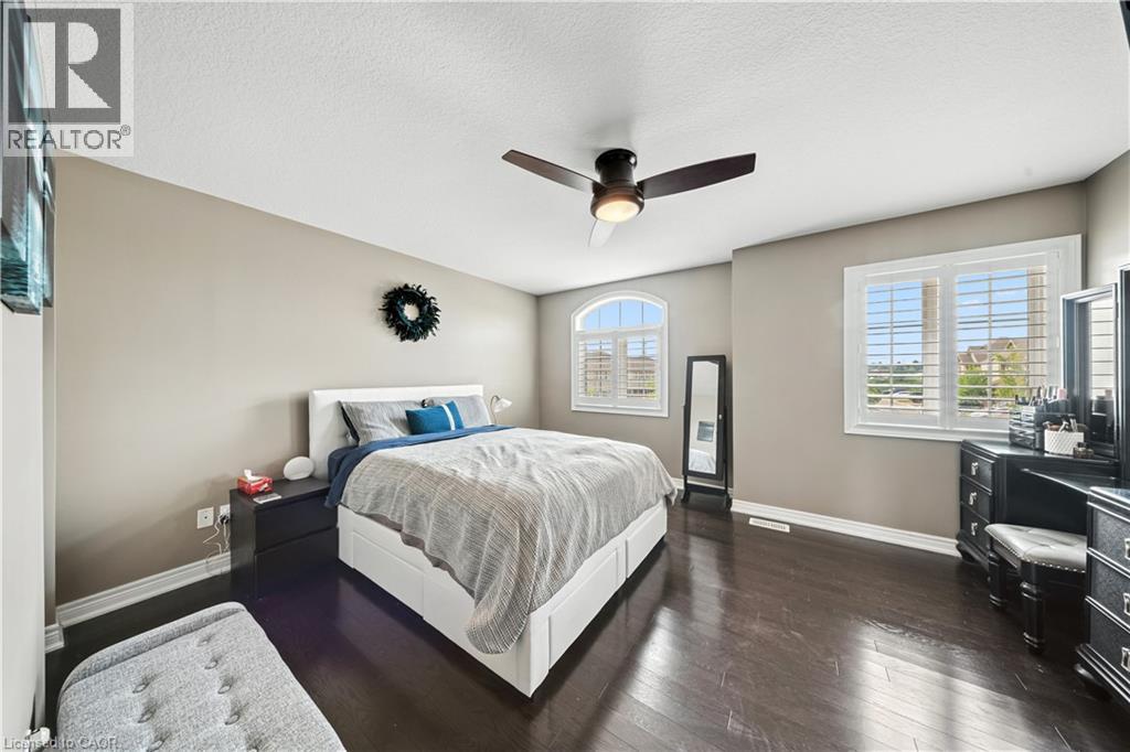 Photo 43 of 22 Madonna Drive, Hamilton ON