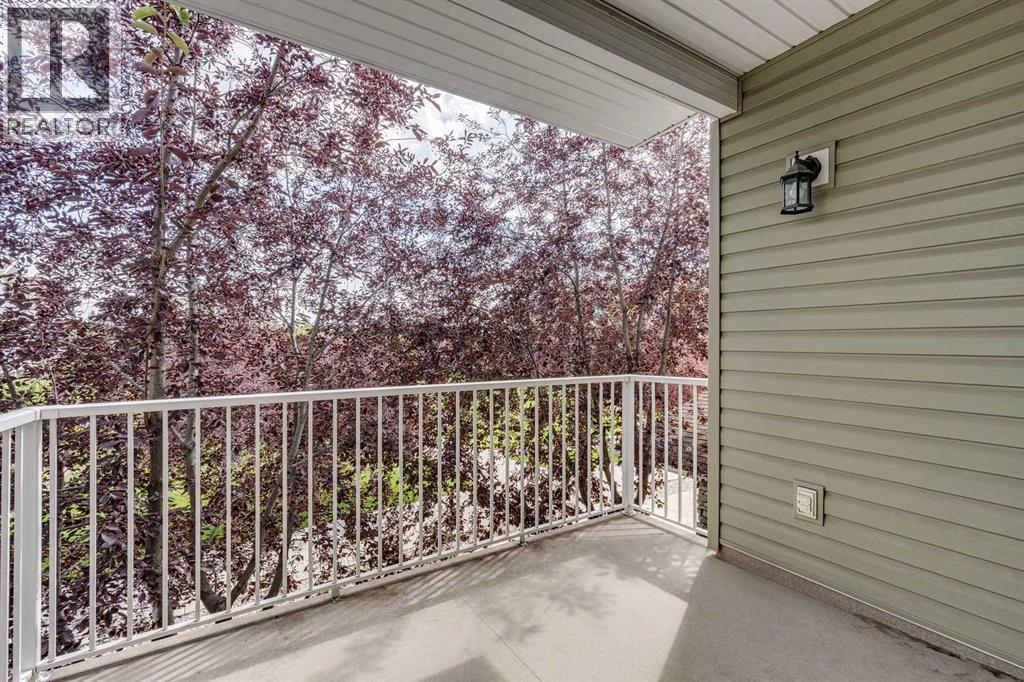 Photo 11 of 2203 4 Kingsland Close Se, Airdrie AB