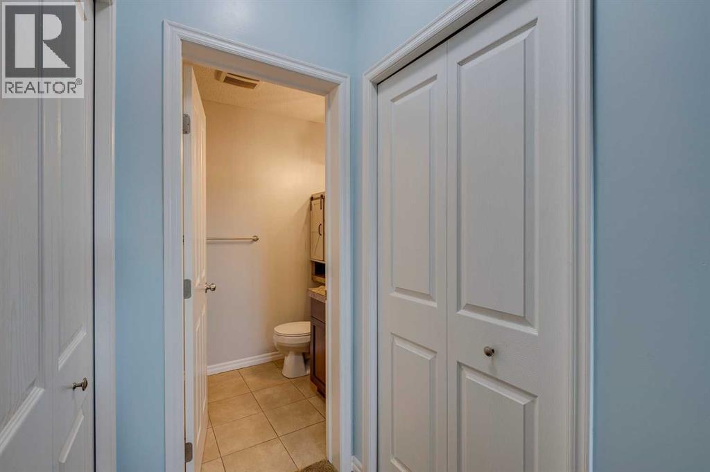 Photo 12 of 2203 4 Kingsland Close Se, Airdrie AB