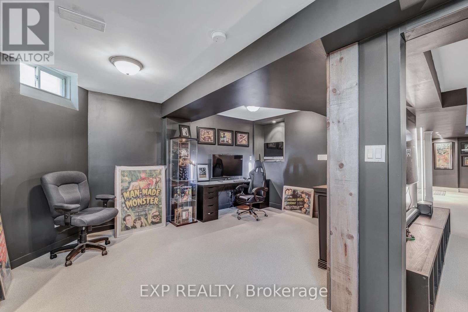 Photo 25 of 184 Cachet Boulevard, Whitby ON