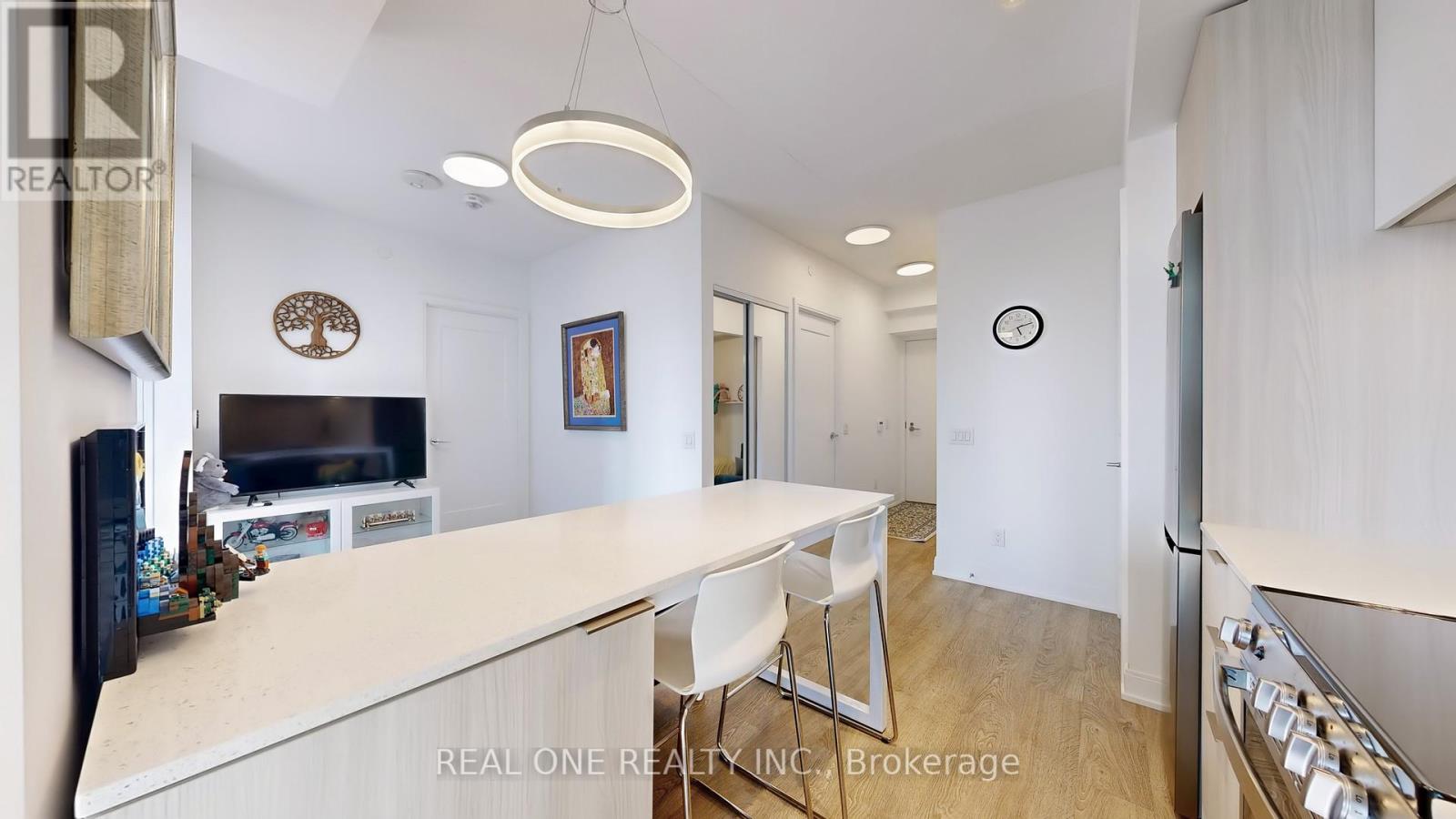 Photo 37 of 808 70 Annie Craig Drive, Toronto ON