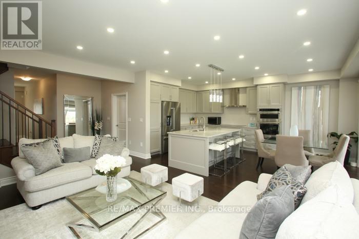 Photo 4 of 11 Twilley Road, Brampton ON