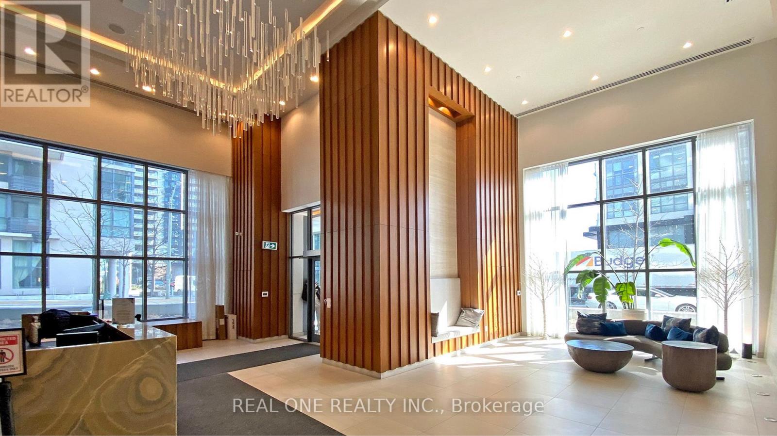 Photo 24 of 808 70 Annie Craig Drive, Toronto ON