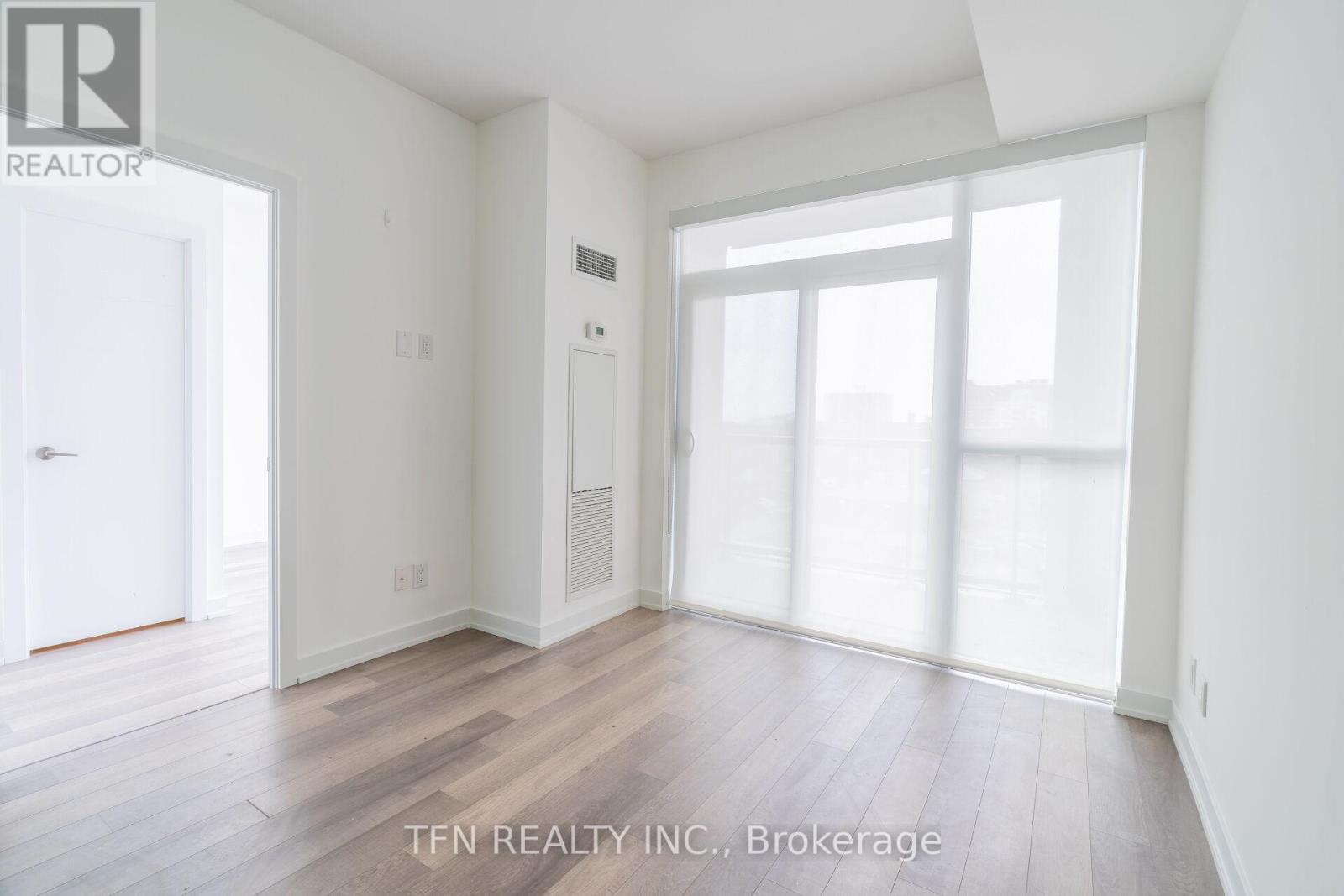 Photo 25 of 506 1603 Eglinton Avenue W, Toronto ON