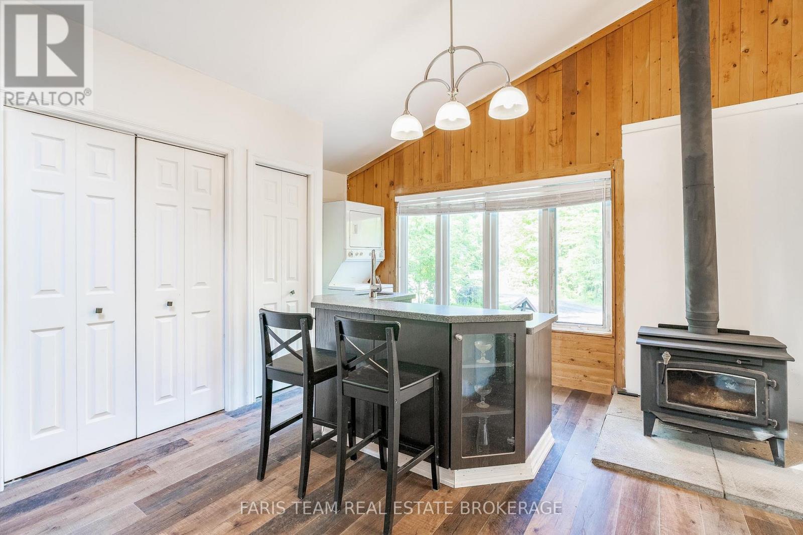 Photo 11 of 56 Meadows Avenue, Tay ON
