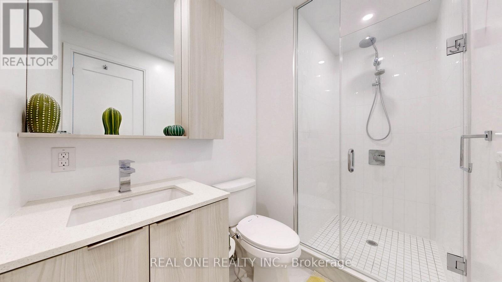 Photo 34 of 808 70 Annie Craig Drive, Toronto ON