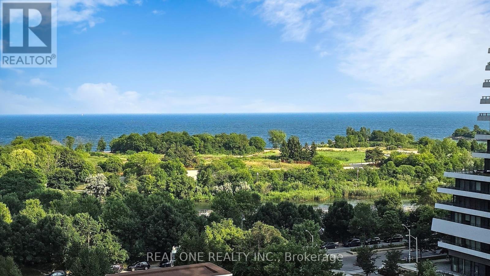 Photo 1 of 808 70 Annie Craig Drive, Toronto ON