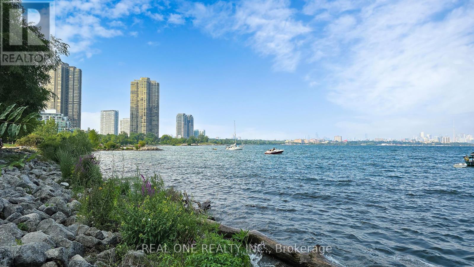 Photo 22 of 808 70 Annie Craig Drive, Toronto ON